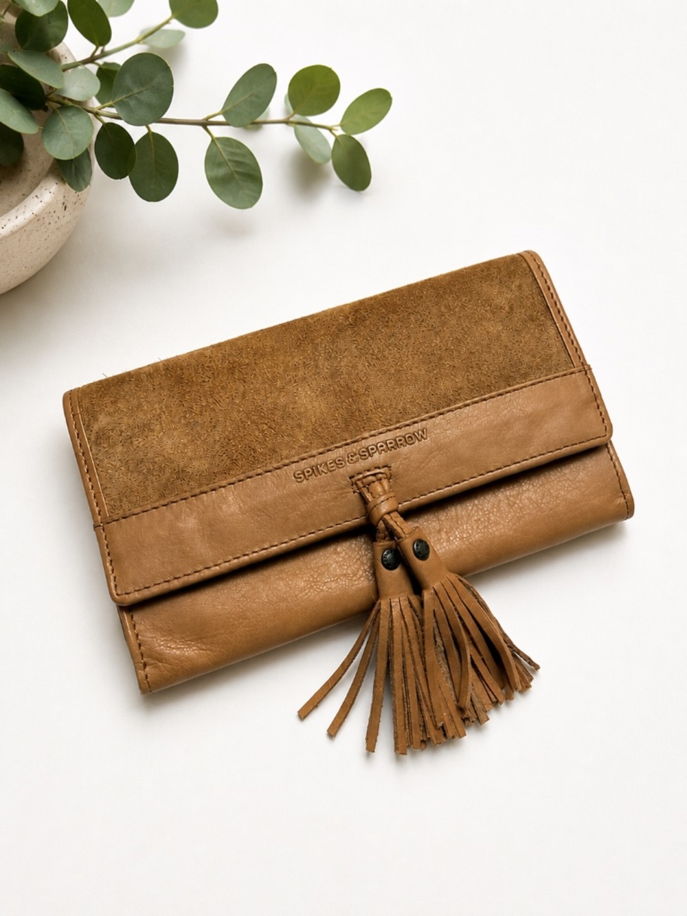 NWOT Spikes & Sparrow Leather Suede Tassel Wallet Camel Clutch RFID Organizer